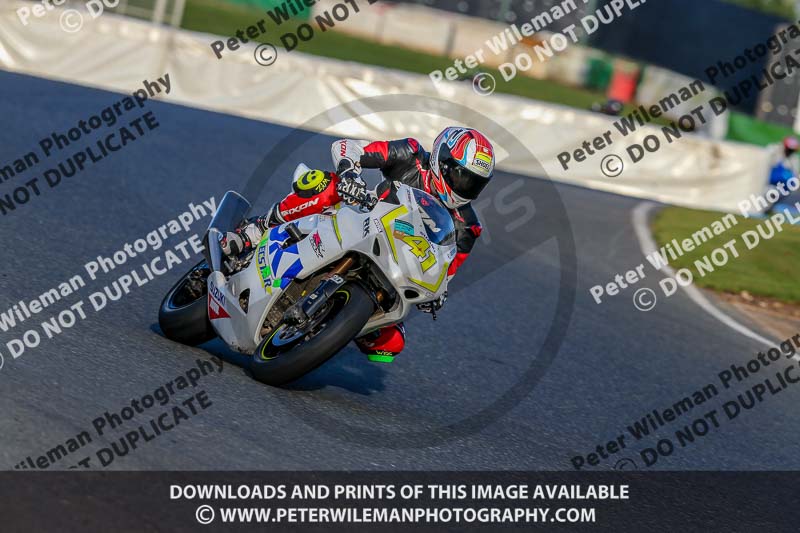 PJM Wedding Photography;enduro digital images;event digital images;eventdigitalimages;mallory park;mallory park photographs;mallory park trackday;mallory park trackday photographs;no limits trackdays;peter wileman photography;racing digital images;trackday digital images;trackday photos